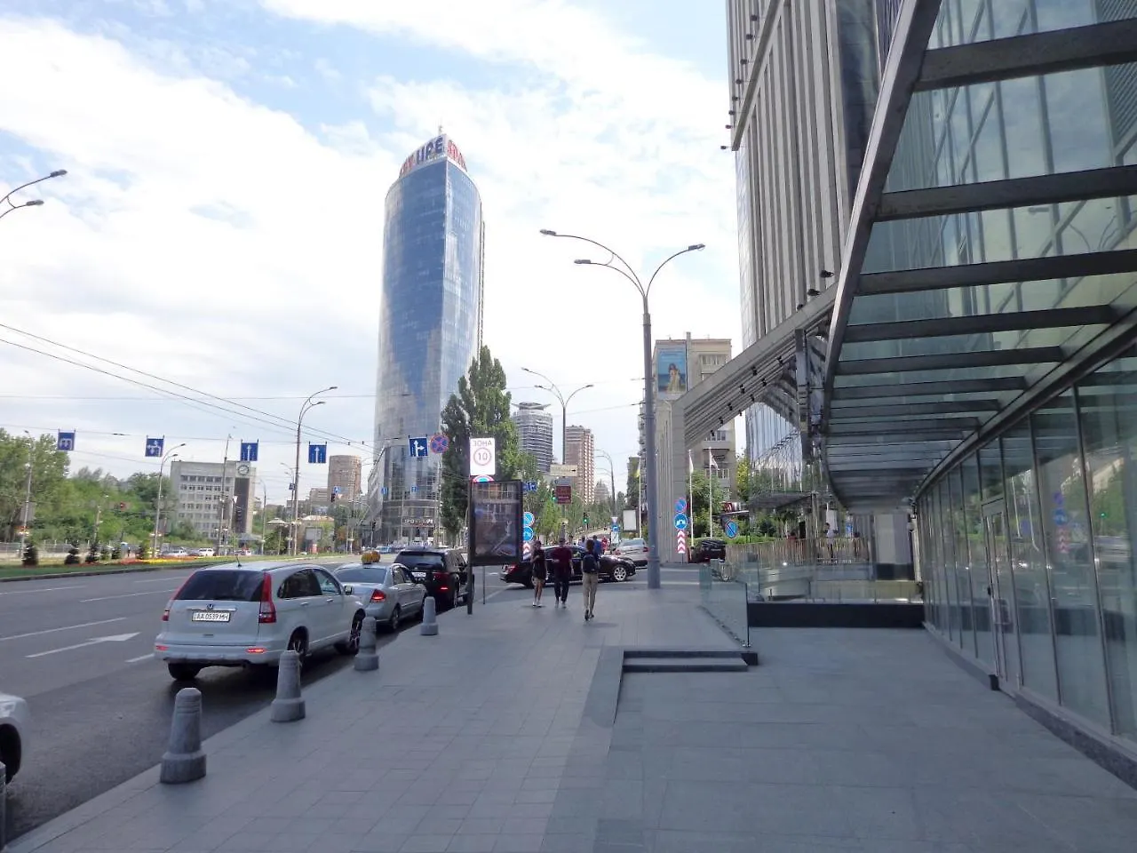Apartment 1 Комн Саксаганского17 Центр Олимпийская Дворец Спорта Kyiv